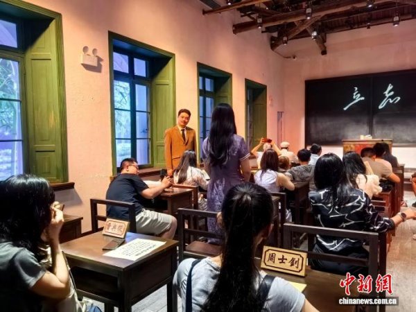 胜宇配资 （神州写真）沉浸式剧场兴起 成中国游客旅途“新景”